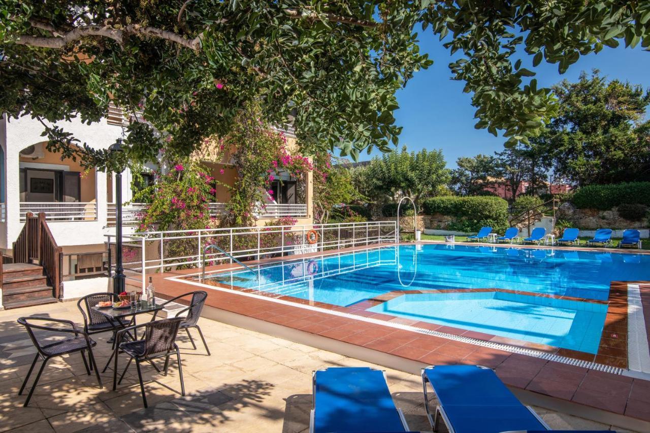 Iliostasi Beach Apartments Hersonissos  Zewnętrze zdjęcie