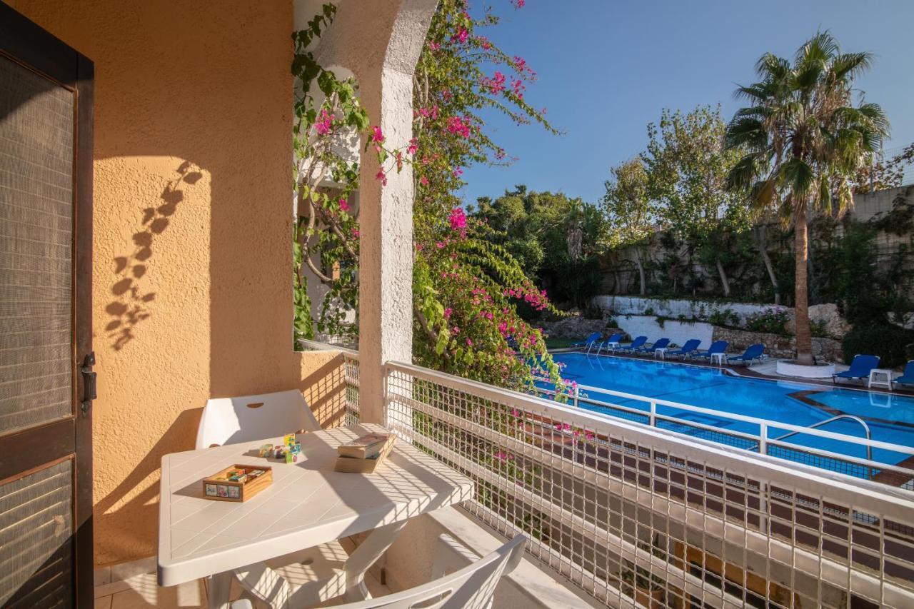 Iliostasi Beach Apartments Hersonissos  Zewnętrze zdjęcie
