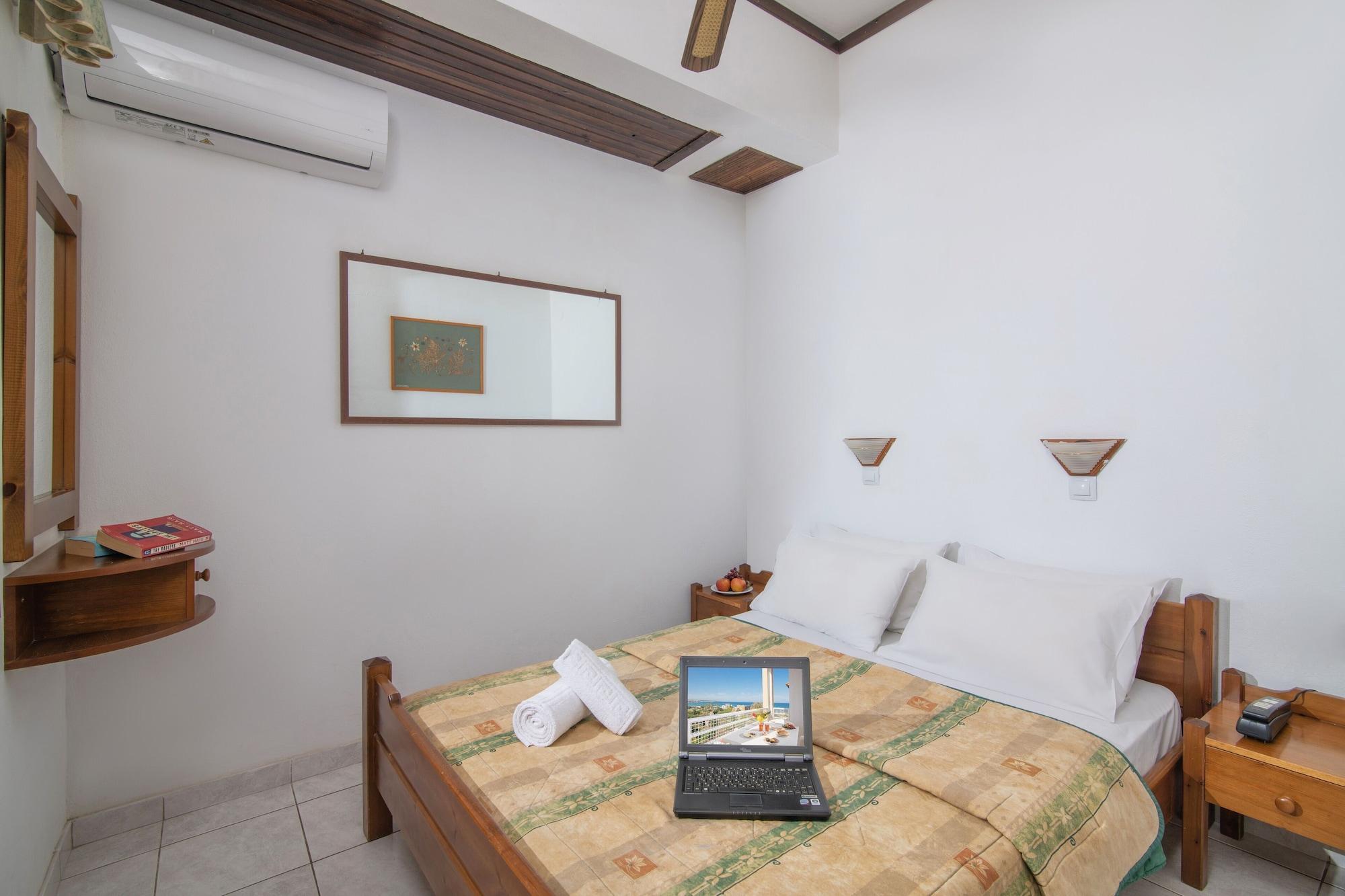 Iliostasi Beach Apartments Hersonissos  Zewnętrze zdjęcie